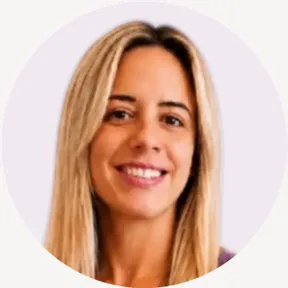 Ángela Fernández, psicóloga sanitaria colegiada nº M-39988